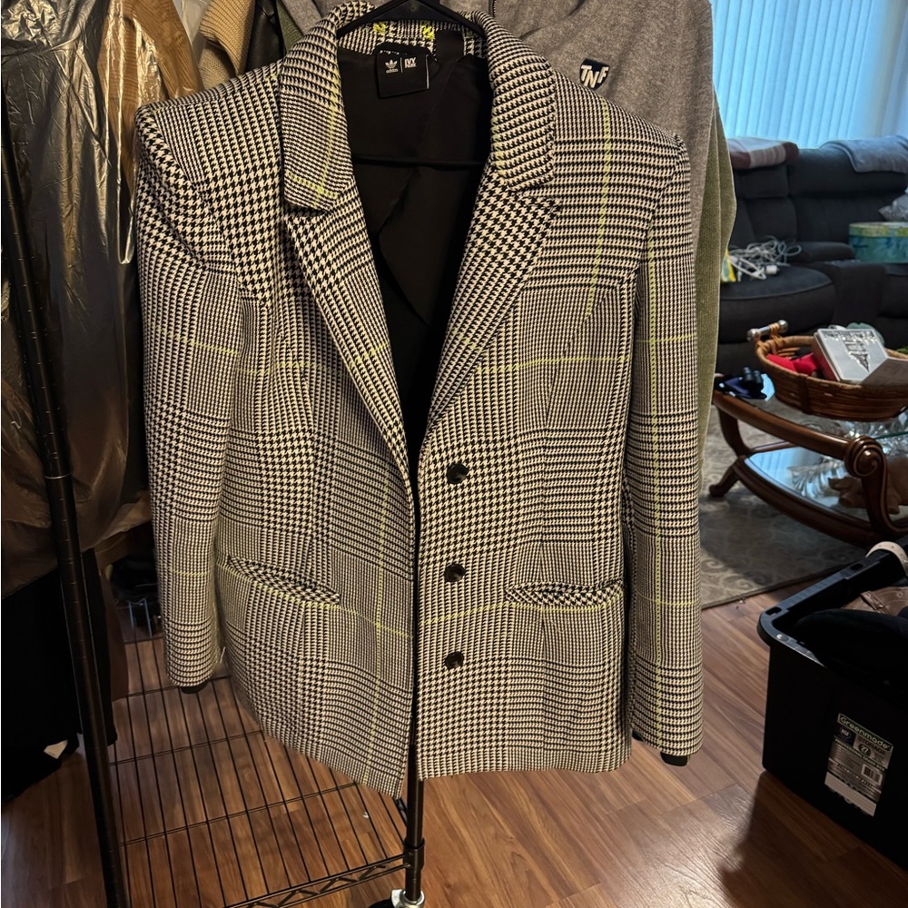 Men's Black and White Houndstooth Blazer